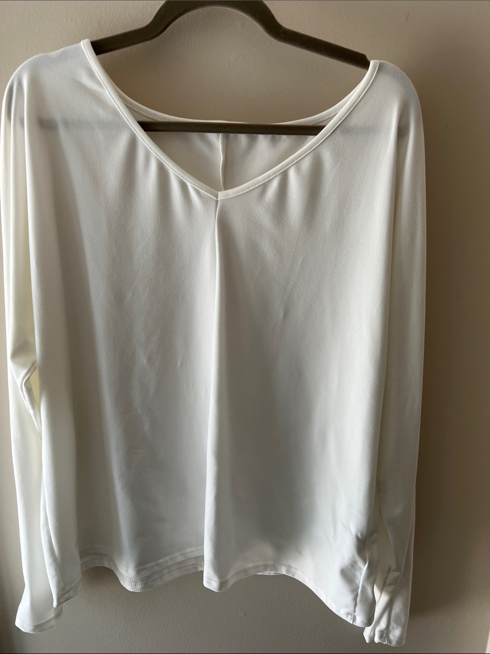 Classic White V-Neck Long Sleeve Tee